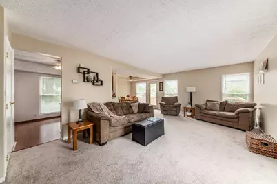 723 Platoon Drive, Galloway, OH 43119 - Photo 5