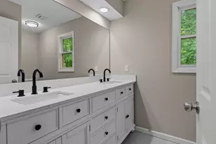 2069 Walnut Hill Park Dr, Columbus, OH 43232 - Photo 33