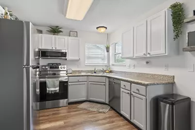 1008 Portlock Drive, Columbus, OH 43228 - Photo 5