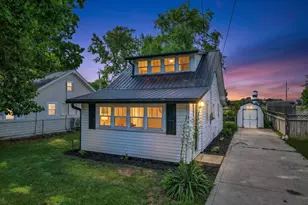 341 Highland Ave, Buckeye Lake, OH 43008 - Photo 1