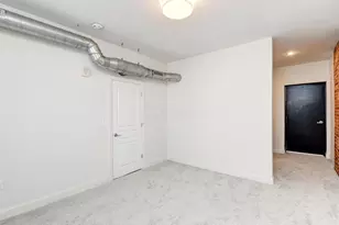 65 S 5th St, Columbus, OH 43215 - Photo 13