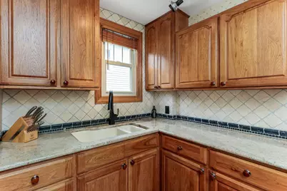 564 Nashoba Avenue, Columbus, OH 43223 - Photo 17