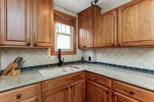564 Nashoba Ave, Columbus, OH 43223 - Photo 17