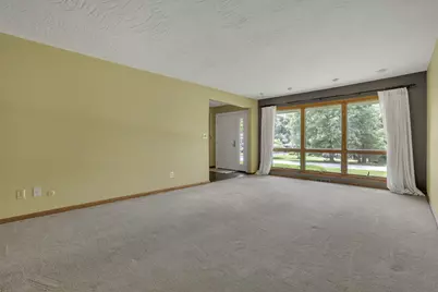 2351 Scenic Drive NE, Lancaster, OH 43130 - Photo 13
