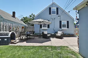 588 Chatham Rd, Columbus, OH 43214 - Photo 33