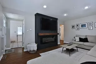 588 Chatham Rd, Columbus, OH 43214 - Photo 5