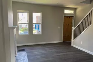 820 E Whittier St, Columbus, OH 43206 - Photo 3