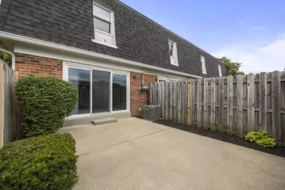 4454 Folkestone Court S, Columbus, OH 43220 - Photo 37