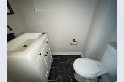 915 N 4th Street, Columbus, OH 43201 - Photo 7