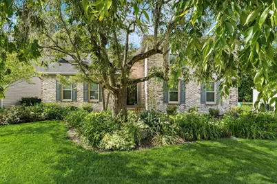 1999 Thistlewood Court, Columbus, OH 43235 - Photo 3