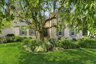 1999 Thistlewood Ct, Columbus, OH 43235 - Photo 3