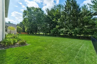 1999 Thistlewood Court, Columbus, OH 43235 - Photo 51