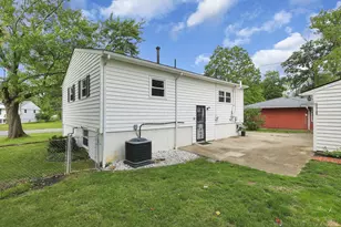 548 Empire Dr N, Columbus, OH 43230 - Photo 43