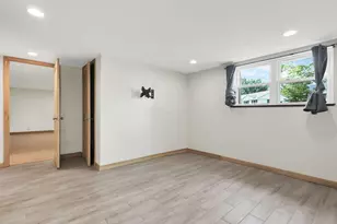 548 Empire Dr N, Columbus, OH 43230 - Photo 37