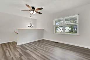 548 Empire Dr N, Columbus, OH 43230 - Photo 13