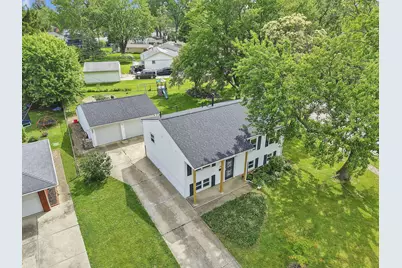 548 Empire Drive N, Columbus, OH 43230 - Photo 5