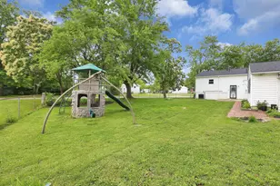 548 Empire Dr N, Columbus, OH 43230 - Photo 47