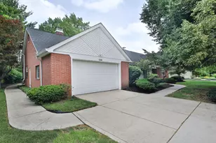 1348 Haddon Rd, Columbus, OH 43209 - Photo 5