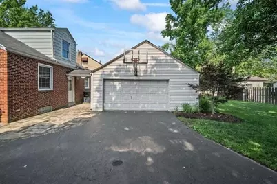 2698 Ruhl Avenue, Columbus, OH 43209 - Photo 7