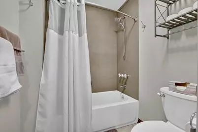 5015 Fenwick Court, Columbus, OH 43220 - Photo 31