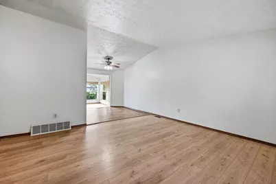 1339 Crestview Street, Reynoldsburg, OH 43068 - Photo 7