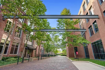 448 W Nationwide Boulevard #404, Columbus, OH 43215 - Photo 1