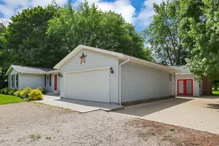 5400 Chestnut Hills Rd NE, Newark, OH 43055 - Photo 3