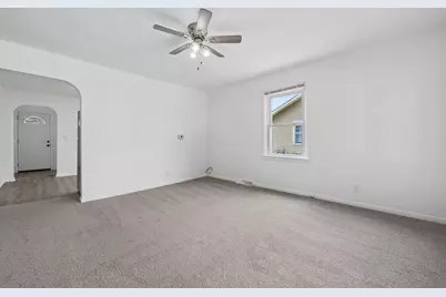 1127 Grace Street, Washington Court House, OH 43160 - Photo 5