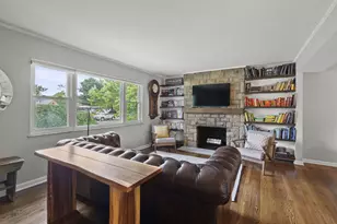 2704 Brandon Rd, Upper Arlington, OH 43221 - Photo 15
