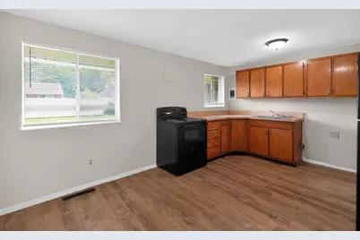 1762 Kaiser Drive, Reynoldsburg, OH 43068 - Photo 9