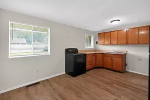 1762 Kaiser Dr, Reynoldsburg, OH 43068 - Photo 9