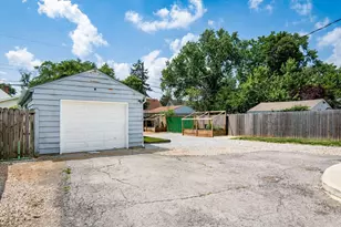3373 Eisenhower Rd, Columbus, OH 43224 - Photo 31