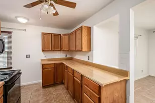 3373 Eisenhower Rd, Columbus, OH 43224 - Photo 15