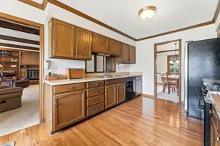 1074 Melinda Dr, Westerville, OH 43081 - Photo 11