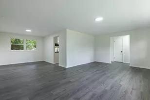 1922 Old Coach Rd, Springfield, OH 45505 - Photo 3