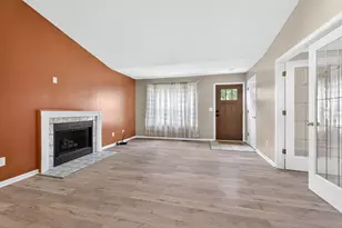 230 Sorensen Dr, Marysville, OH 43040 - Photo 3