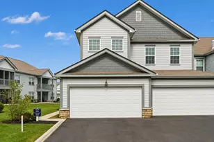 800 Redwood Ln, Lewis Center, OH 43035 - Photo 1