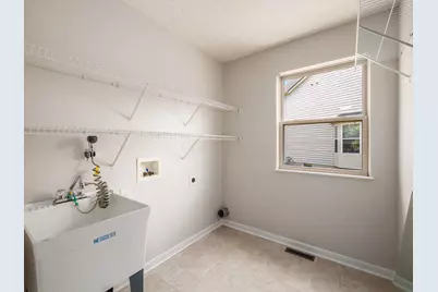 2440 Seton Drive, Lewis Center, OH 43035 - Photo 25