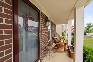 34 Burroughs Dr, Ashville, OH 43103 - Photo 3