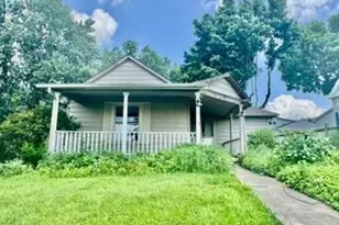 148 S Columbus St, Sunbury, OH 43074 - Photo 1