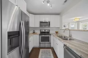 223 N Gould Rd, Columbus, OH 43209 - Photo 9