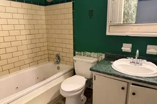 1852 Bar Harbor Rd, Columbus, OH 43219 - Photo 13