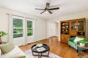 818 Hensel Woods Rd, Columbus, OH 43230 - Photo 5