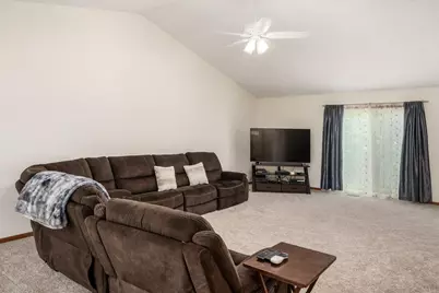 5092 Langcroft Drive, Hilliard, OH 43026 - Photo 3