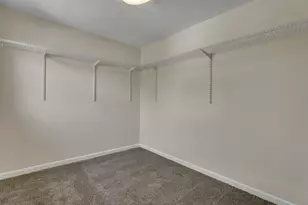 1519 Delbert Rd, Columbus, OH 43219 - Photo 23