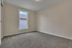 1519 Delbert Rd, Columbus, OH 43219 - Photo 33