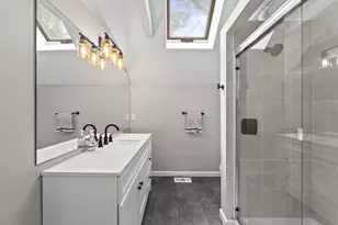 43 E Beck St, Columbus, OH 43215 - Photo 27