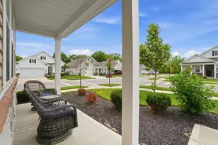5851 Ryman Dr E, Grove City, OH 43123 - Photo 5