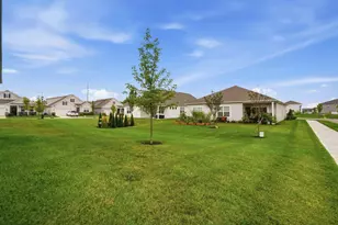 5851 Ryman Dr E, Grove City, OH 43123 - Photo 35