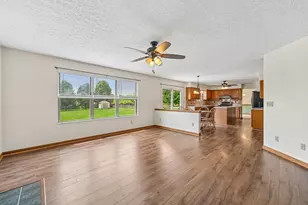 1380 Autumn Dr, Lancaster, OH 43130 - Photo 7